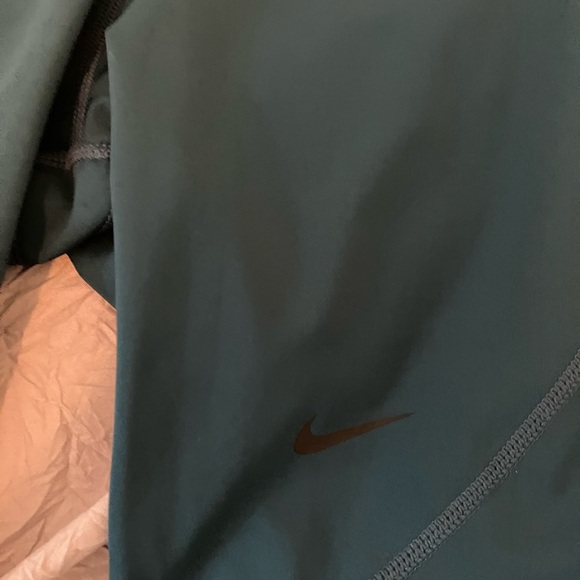 Nike Pro Leggings - Picture 4 of 7